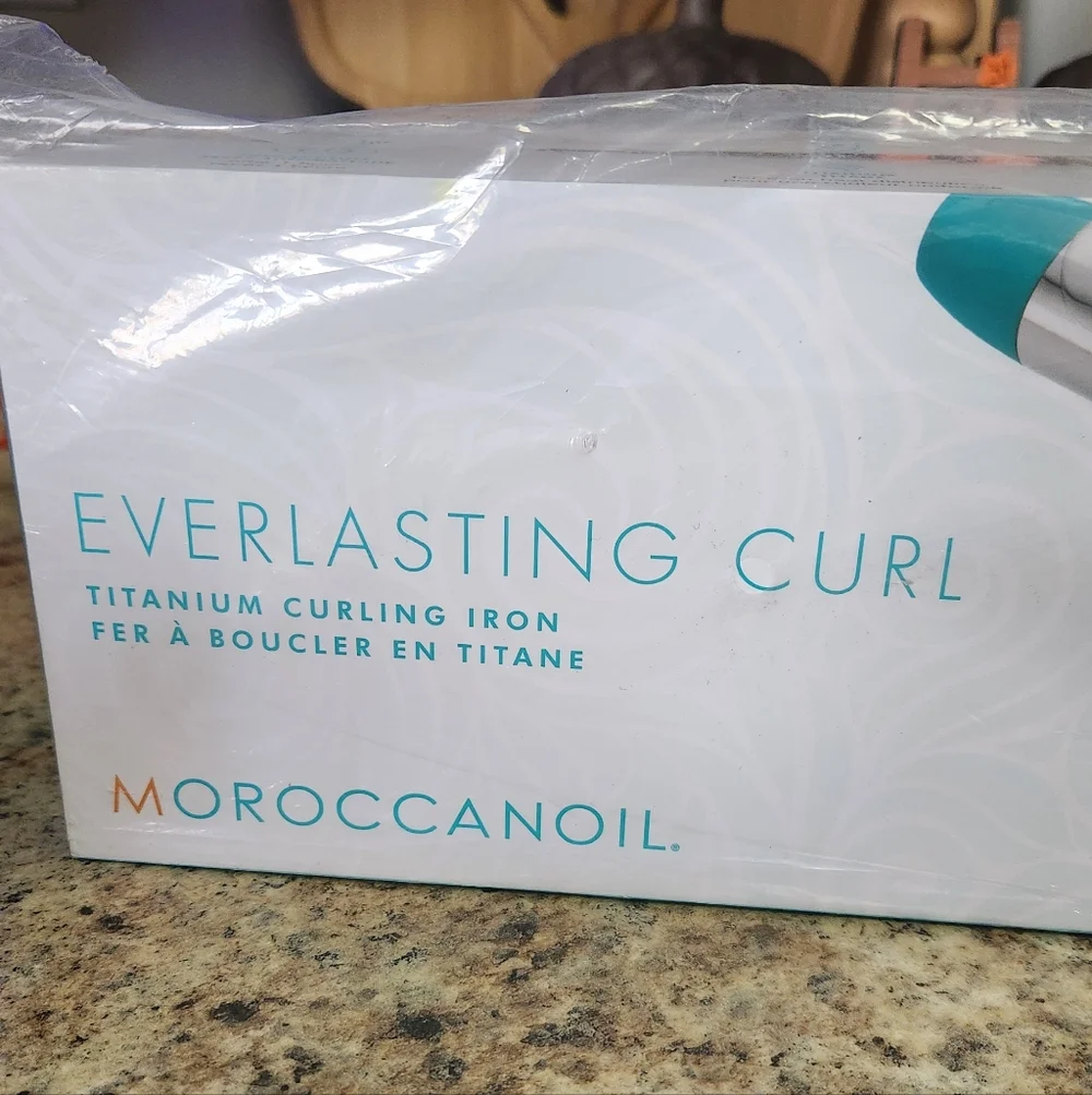 NWT Moroccanoil Everlasting Curl 1 Inch Titanium Curling Iron - Picture 2 of 4